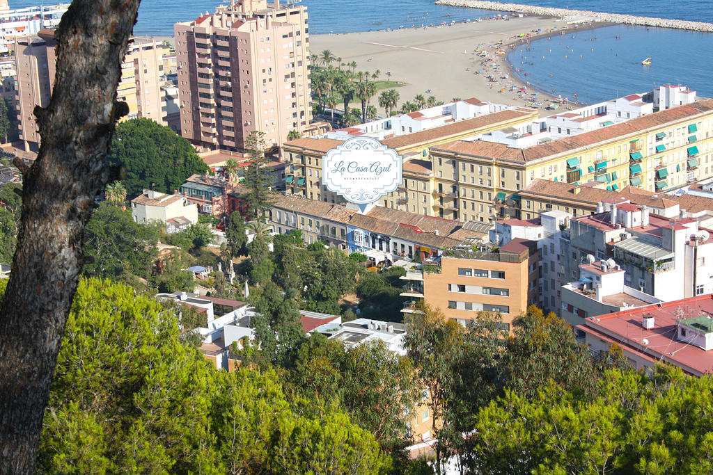 La Casa Azul B&B + Apartments Малага Экстерьер фото
